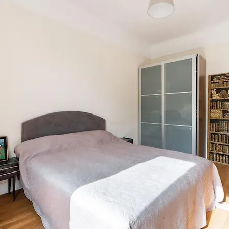 A Wonderful Close To Roland Garros Apartment